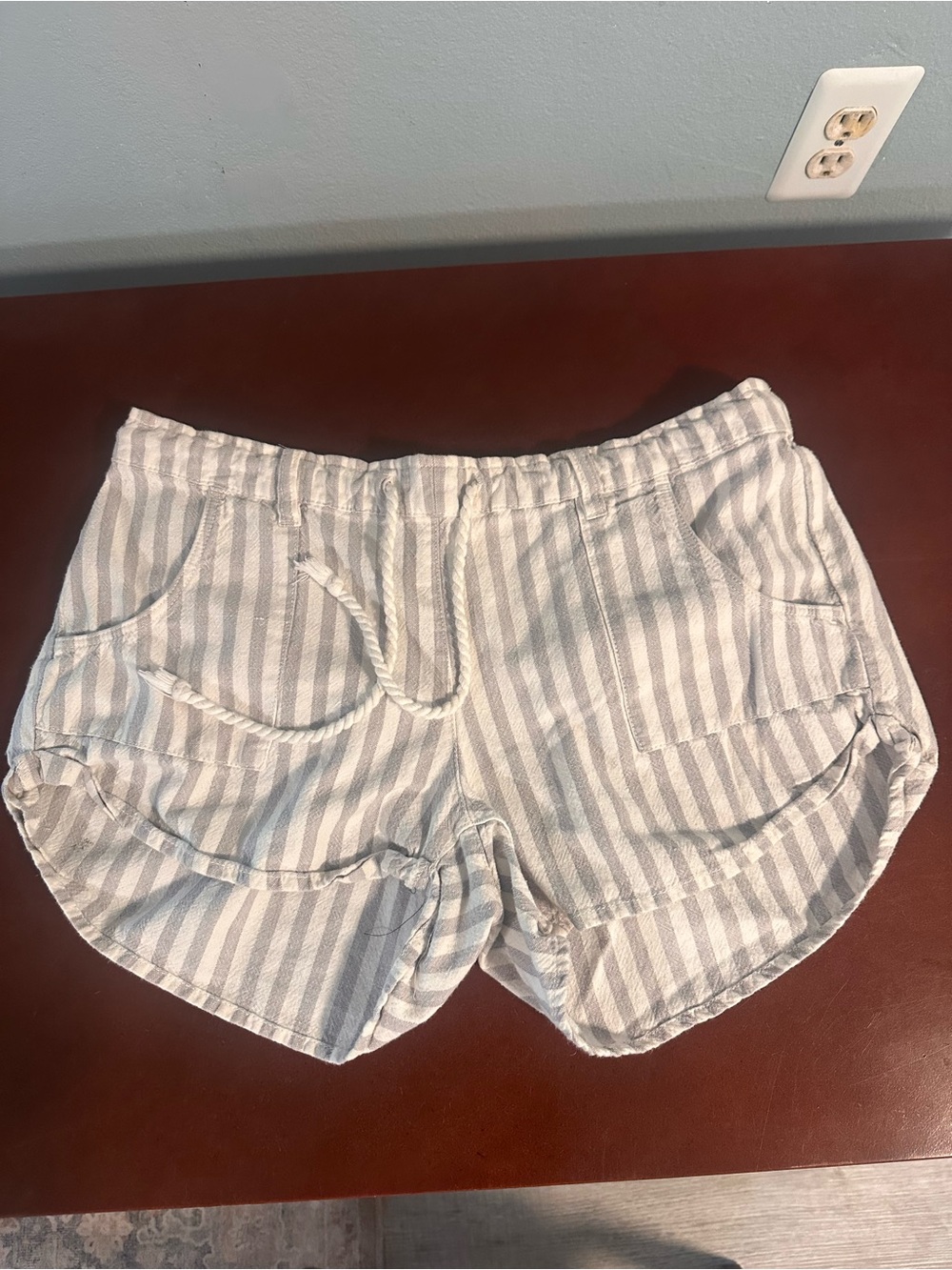 O’Neill women’s XL shorts